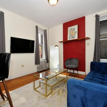 2Br Upper East Side Near Central Park